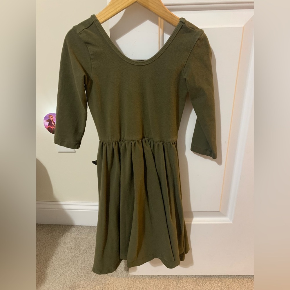 Alice and Ames ballet dress size 6.                        good used condition